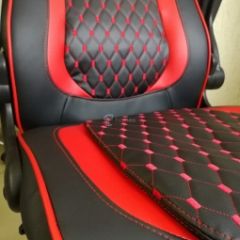 Кресло геймерское Barneo K-37 (черная экокожа красные вставки) в Верхней Салде - verhnyaya-salda.mebel24.online | фото 1