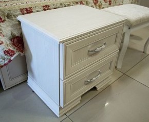 Тумба прикроватная Венеция 4 в Верхней Салде - verhnyaya-salda.mebel24.online | фото 2